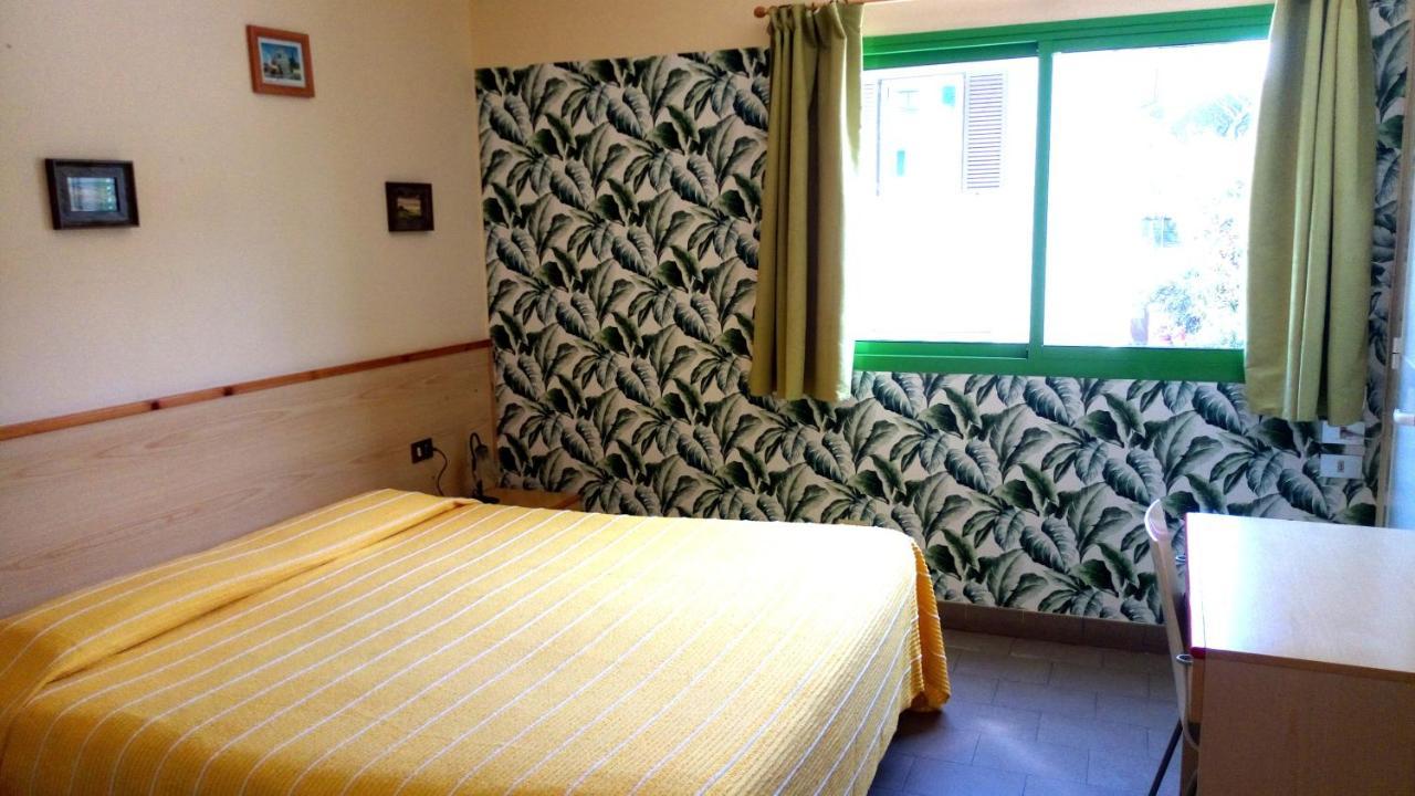 Hotel Lupo Di Mare Marina di Castagneto Carducci Extérieur photo