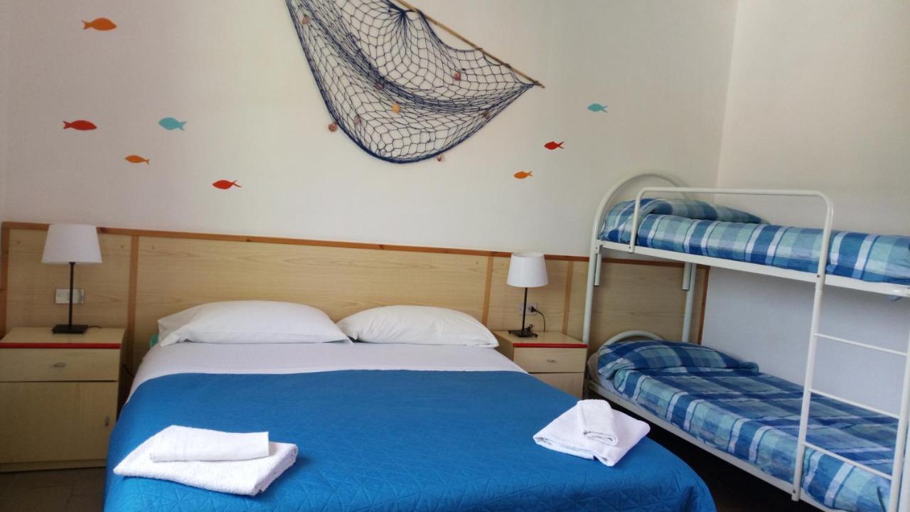 Hotel Lupo Di Mare Marina di Castagneto Carducci Extérieur photo